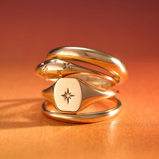 Georgia – Gold Dome Ring with Star Engraving