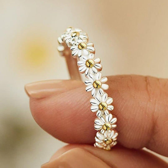 Adjustable Silver Daisy Ring Hand-Enamel