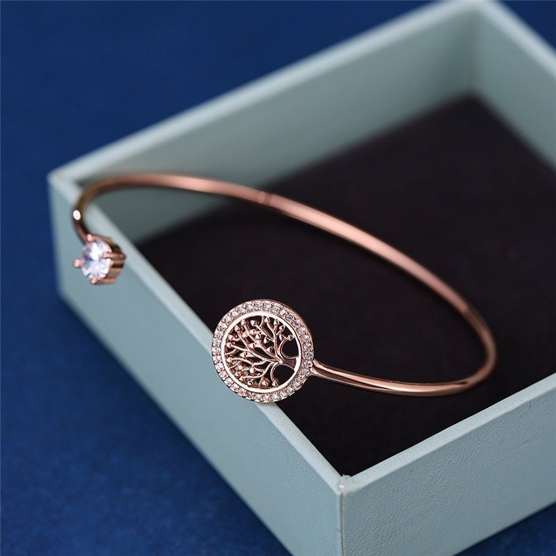 Solenya – Mandala Charm Open Bangle