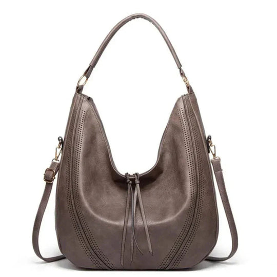 Classic Versatility of Minerva | Vintage Bag