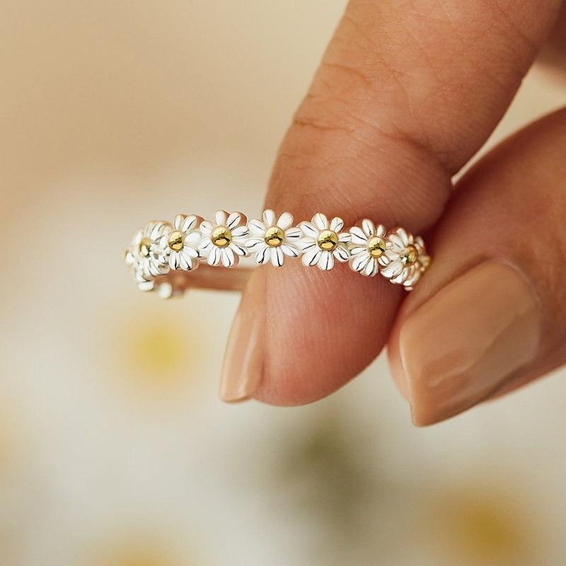 Adjustable Silver Daisy Ring Hand-Enamel