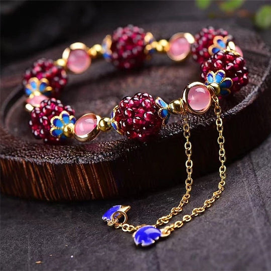 Grace – Beaded Blossom Charm Bracelet
