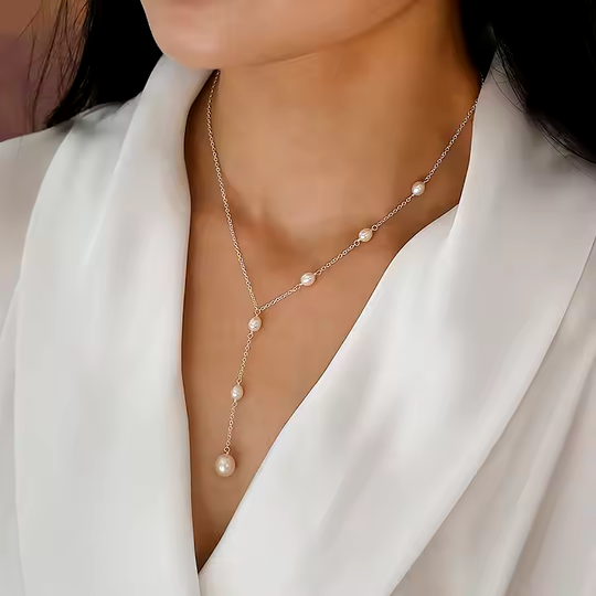 Vintage Hanging Pearls Necklace