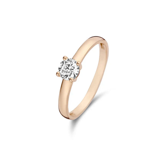 Suzzanne – Classic Gold Solitaire Ring for Women