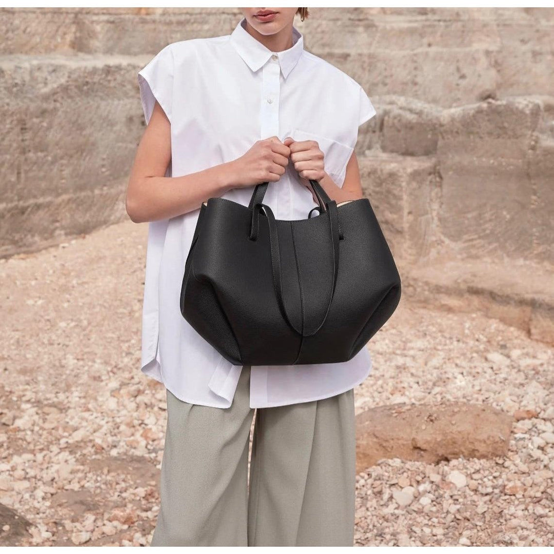 Amarelle – Oversized Leather Tote Bag for Women