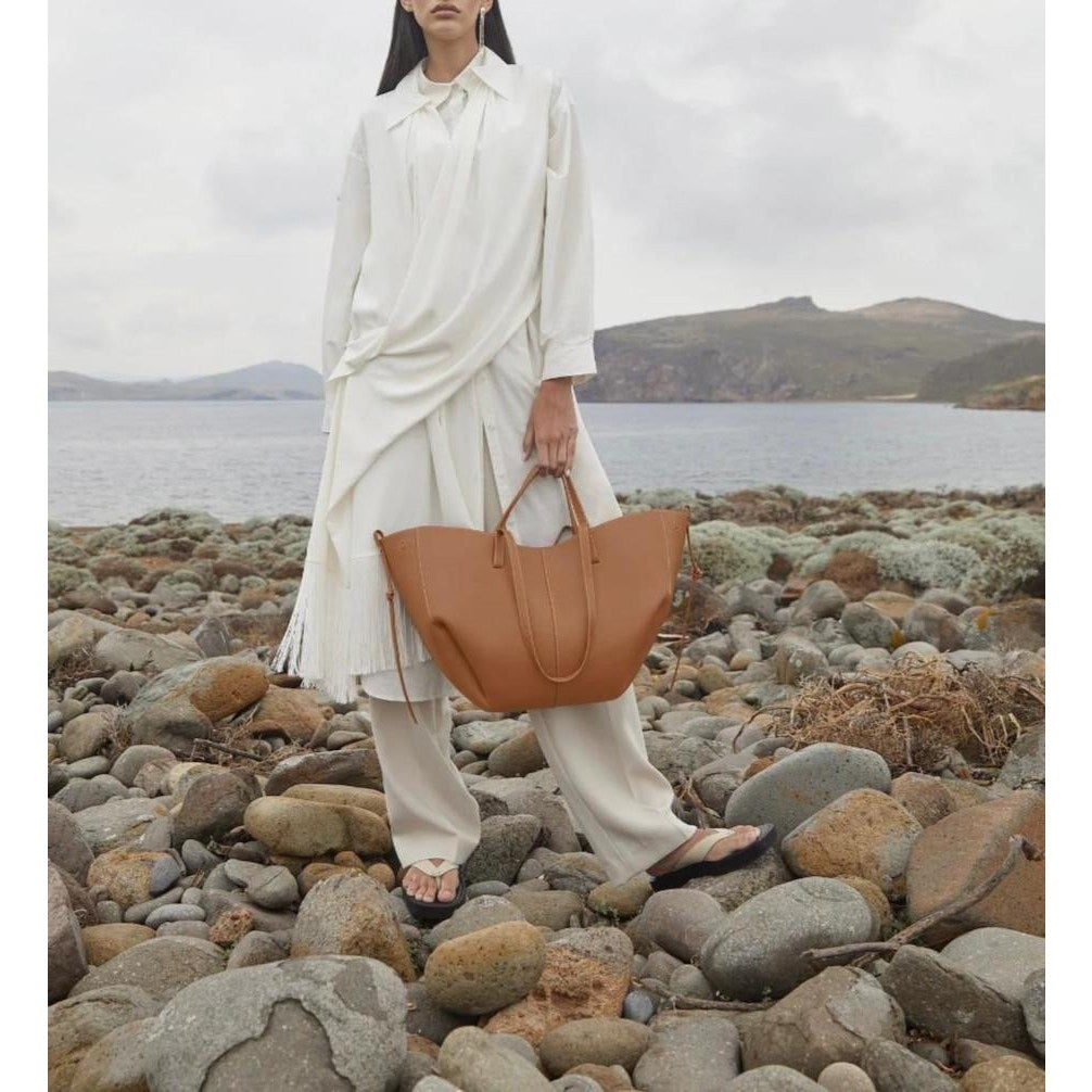 Amarelle – Oversized Leather Tote Bag for Women
