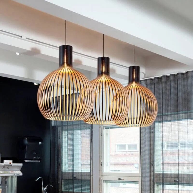 Calla – Sculpted Wooden Pendant Light