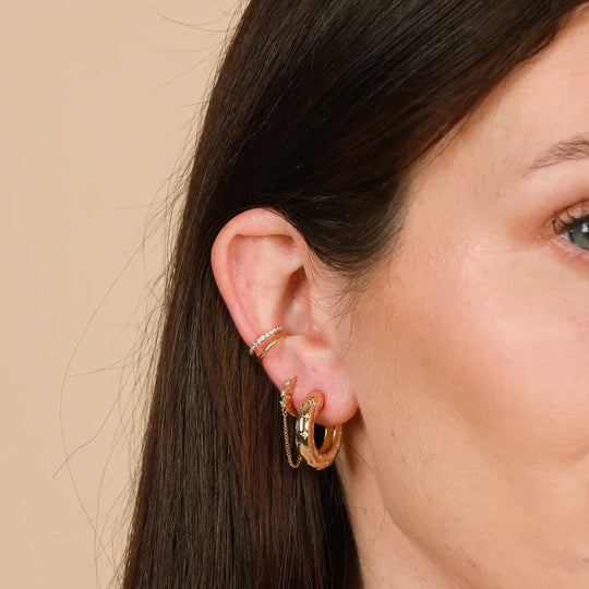 Farrah – Star-Studded Gold Hoop Earrings