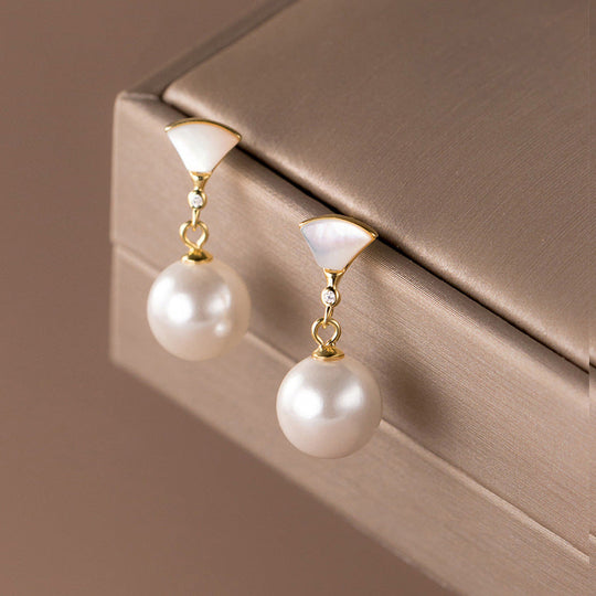 Gabriella – Classic Pearl Drop Earrings