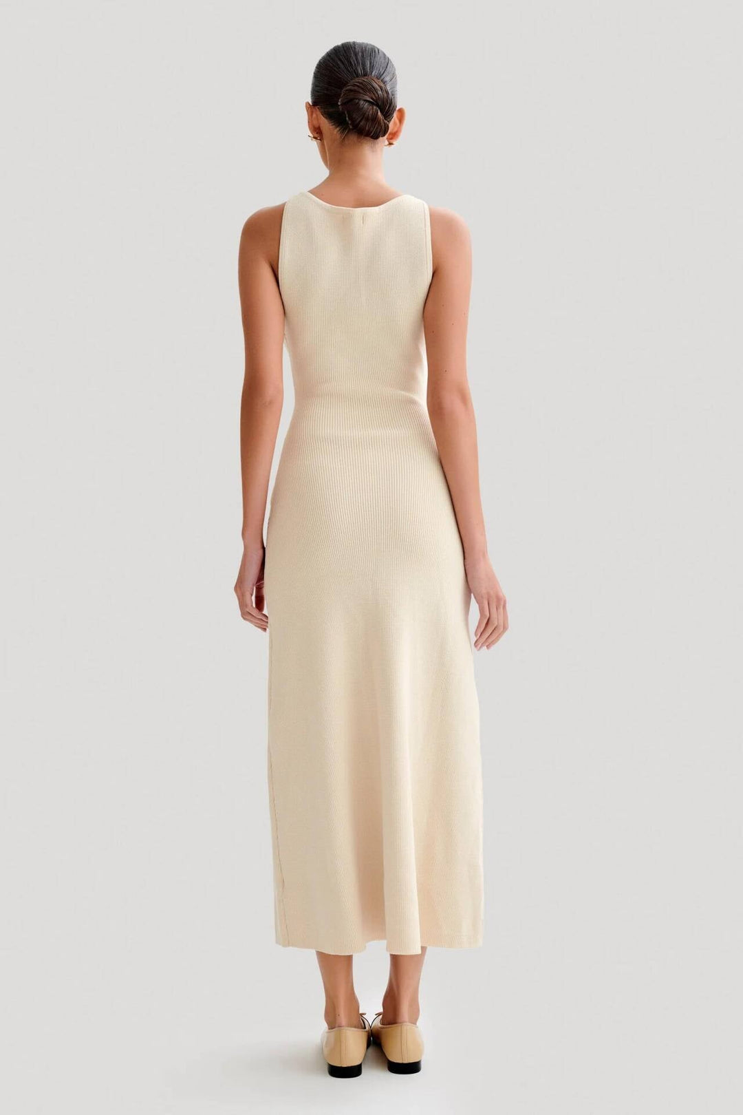 Clevara – Knit Button-Front Midi Dress for Women