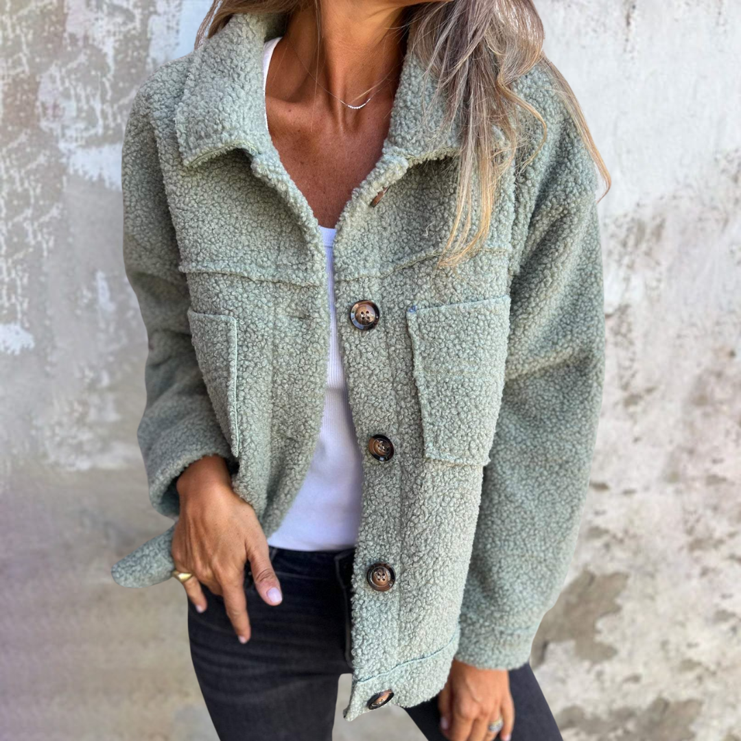 Lilo – Cozy Sherpa Button-Up Jacket for Women