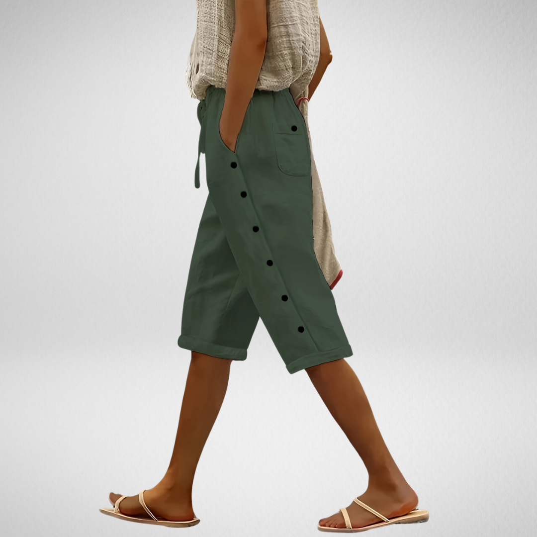 Bianca – Button-Side Summer Bermuda for Women