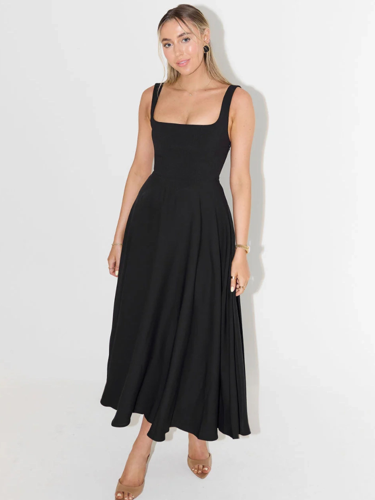 Serenya – Elegant Midi Dress