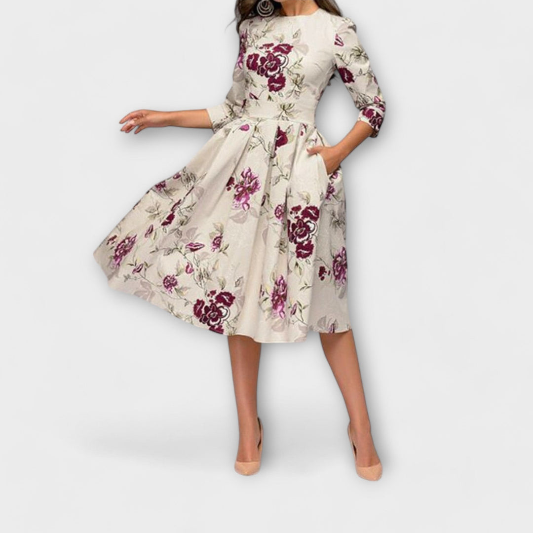 Marivet – Floral Dress with Elegant Waist