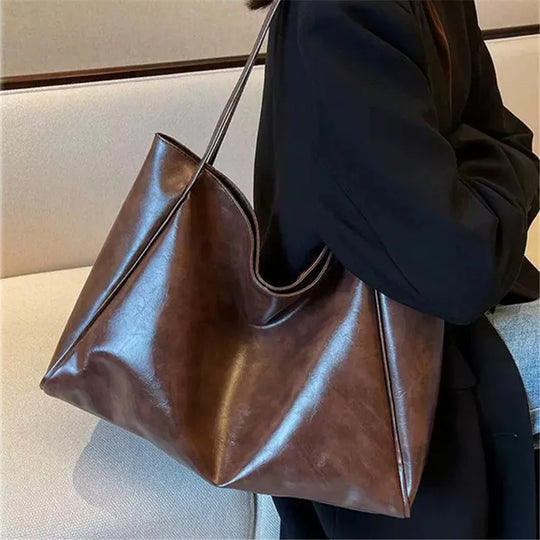Ayleen – Large Brown Leather-Style Tote Bag