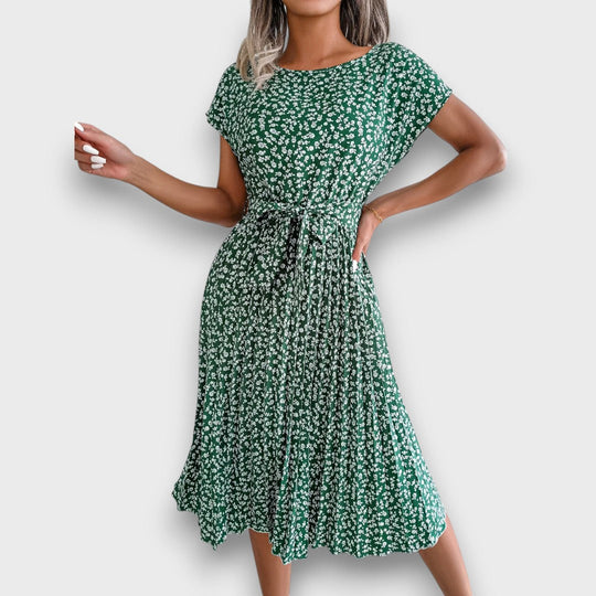 Florienne – Pleated Dress with Playful Charm