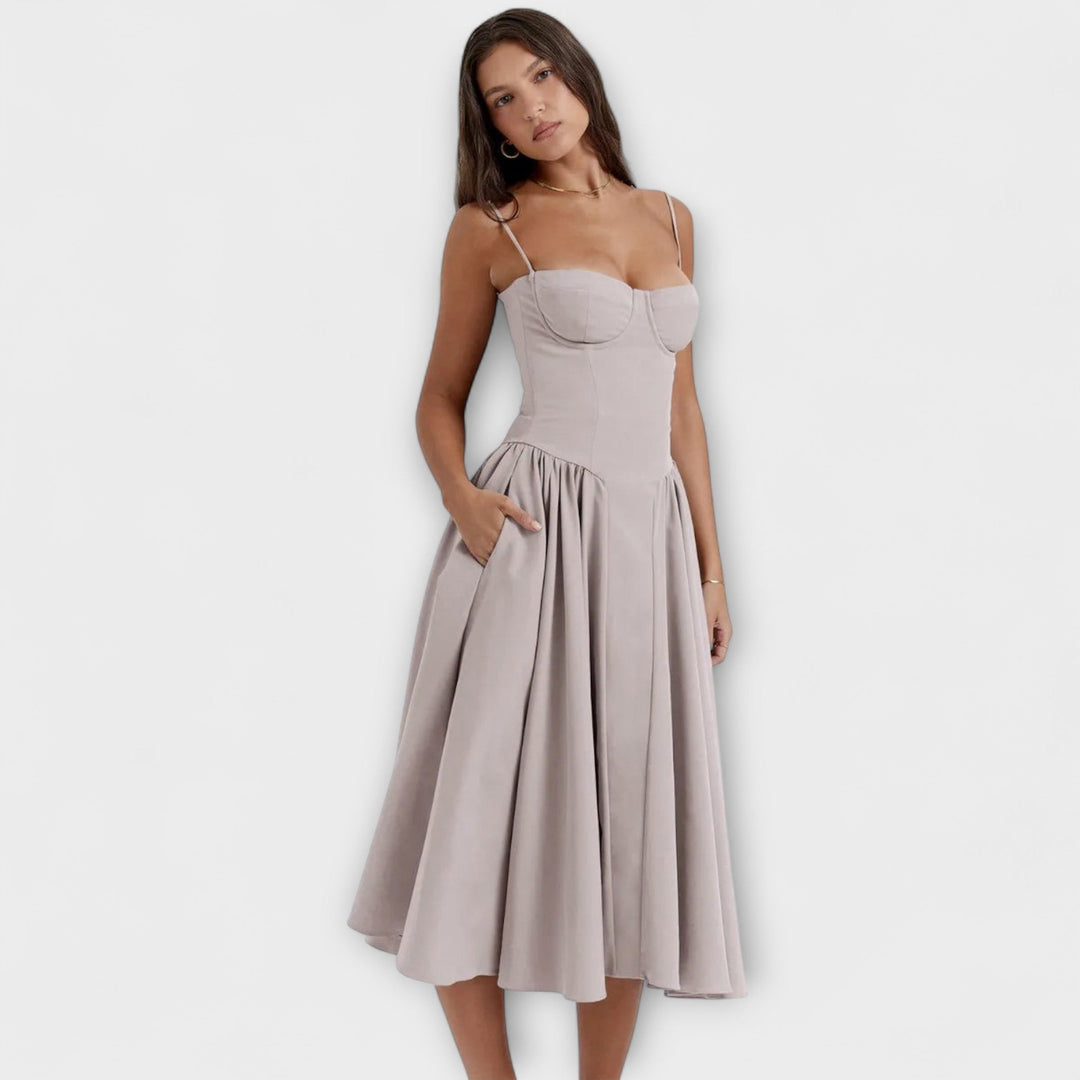 Ameline – Feminine Midi Dress with Waist Focus