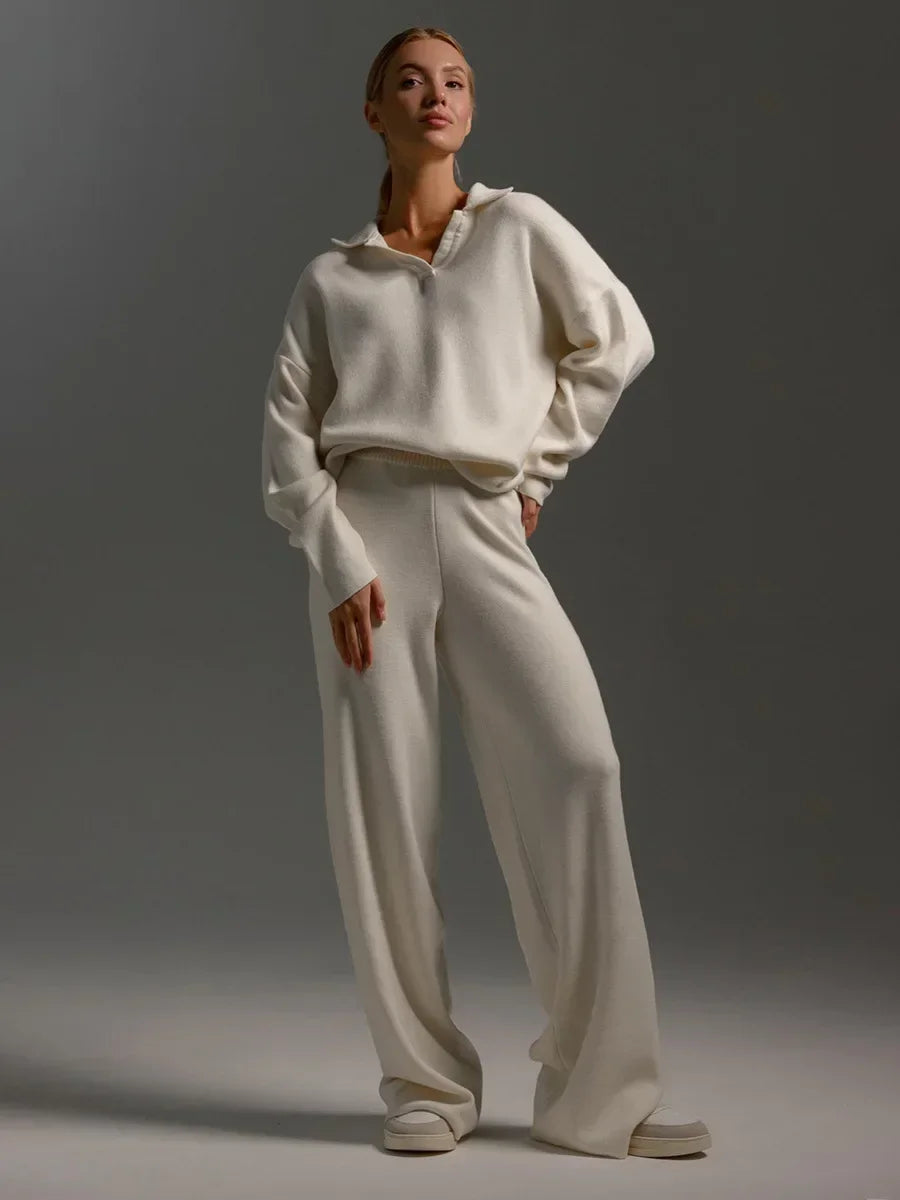 Lyanna – Minimalist Knit Two-Piece Lounge Set for Women