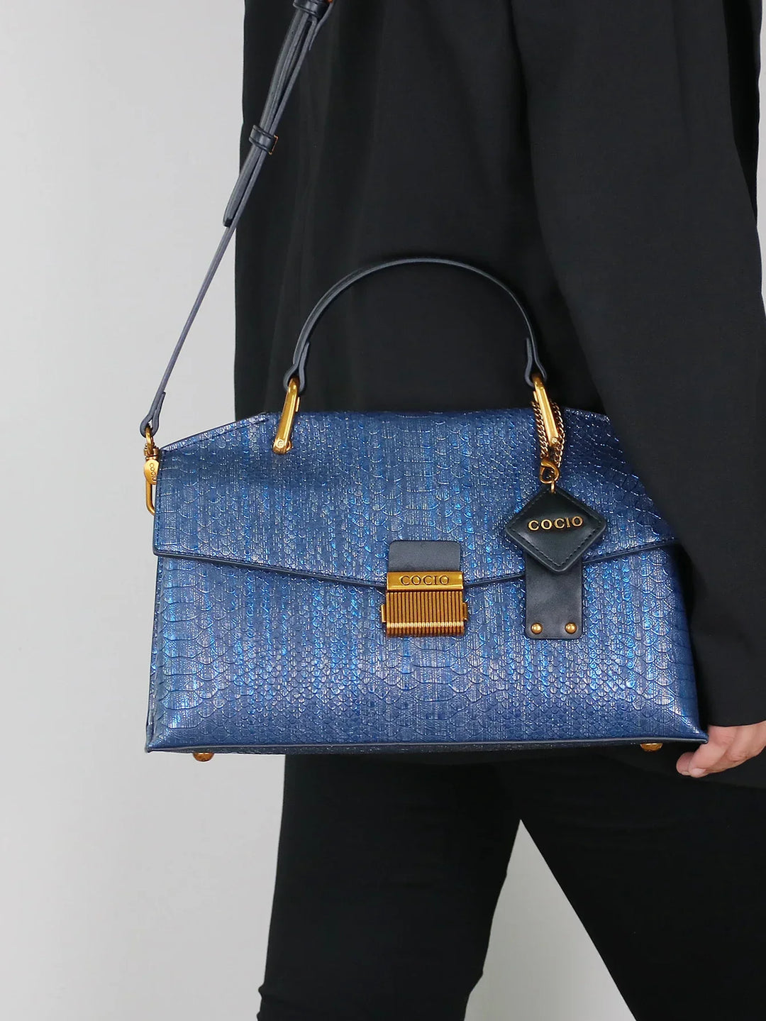 Fay – Structured Leather Handbag for Women