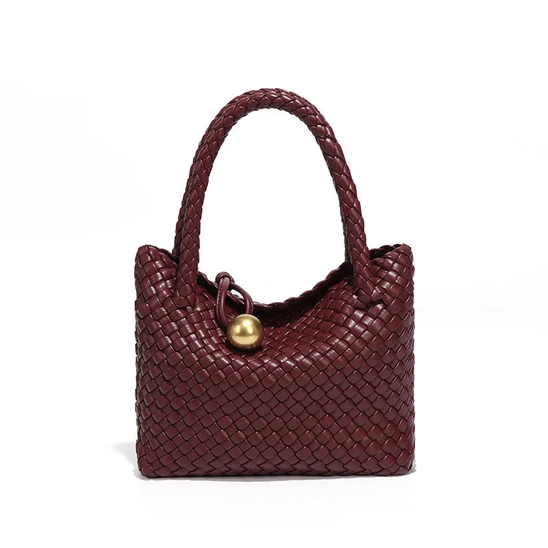 Beatrice – Stylish Woven Shoulder Bag Crafted from Vegan Leather with Gold Accents