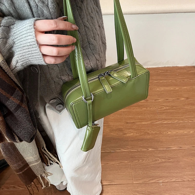 Ariel – Convertible Bag with Removable Wallet