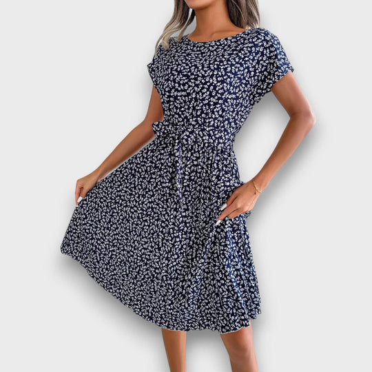 Florienne – Pleated Dress with Playful Charm