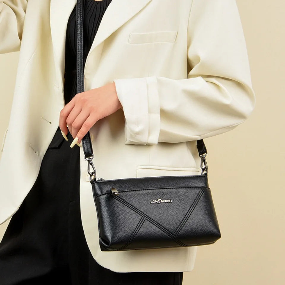 Anya – Stylish Leather-Look Shoulder Bag