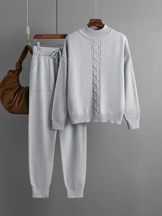 Salome – Cable Knit Two-Piece Lounge Set for Women