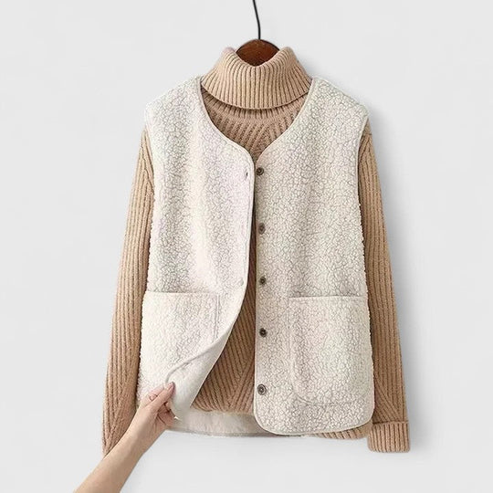 Noralie – Cozy Button-Up Fleece Vest for Women