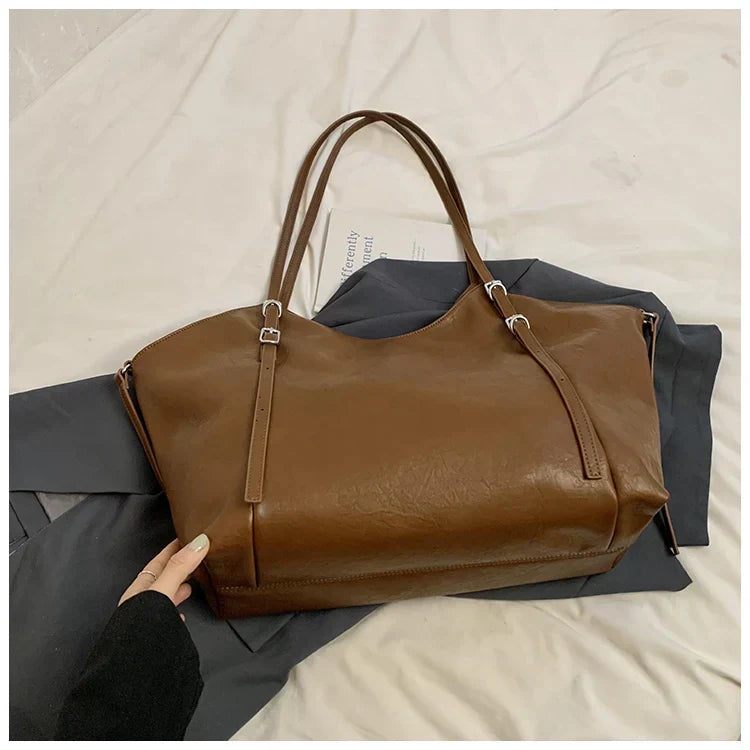 Augusta – Roomy Daily Tote with Leather Finish