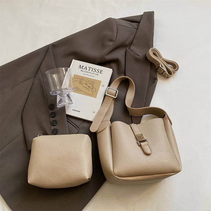 Arianna – Contemporary Leather-Style Bucket Bag