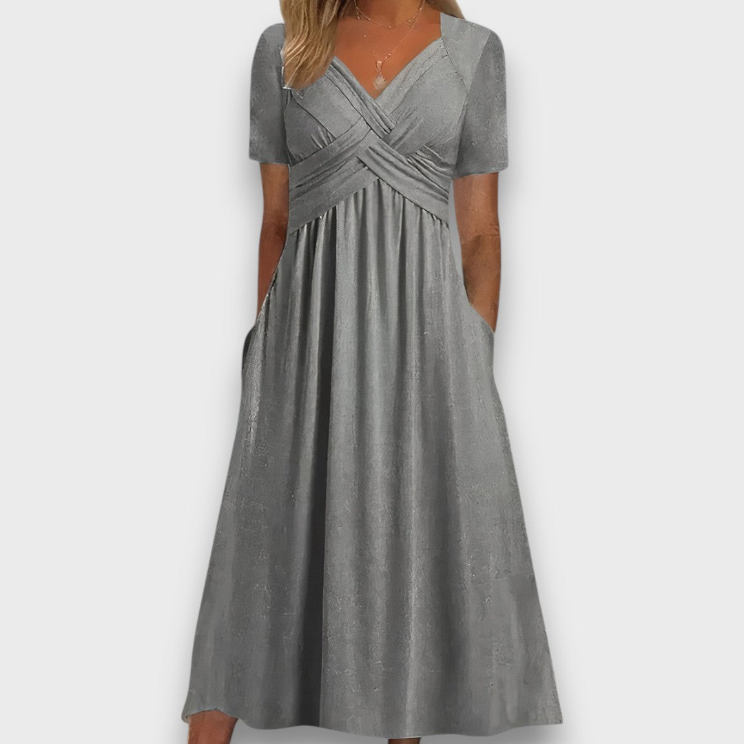 Luniva – Dress with Delicate Wrap Look