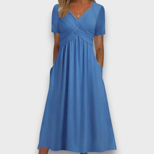 Luniva – Dress with Delicate Wrap Look