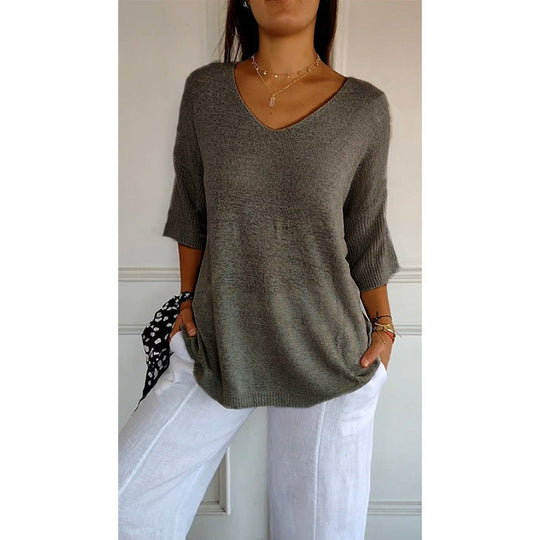 Jennifer – Casual V-Neck Knit Top