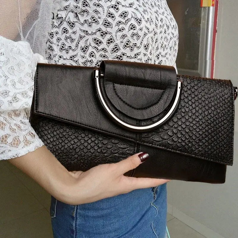 Annemarie – Black Structured Leather Handbag