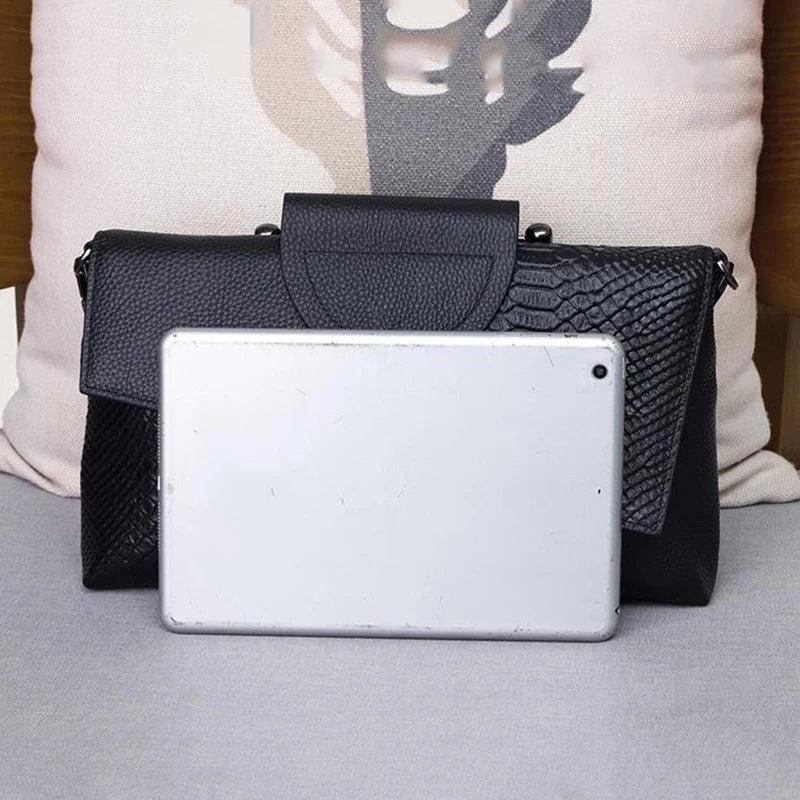 Annemarie – Black Structured Leather Handbag