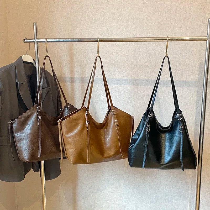 Augusta – Roomy Daily Tote with Leather Finish