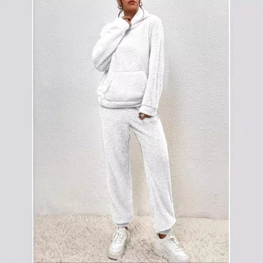 Lilianna– Fuzzy Hooded Loungewear Set for Women