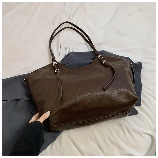Augusta – Roomy Daily Tote with Leather Finish