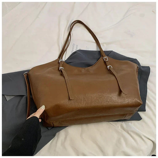 Augusta – Roomy Daily Tote with Leather Finish