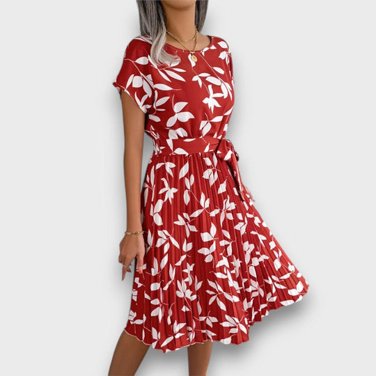 Florienne – Pleated Dress with Playful Charm