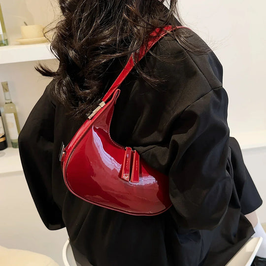Anny – Glossy Vintage Crescent Shoulder Bag
