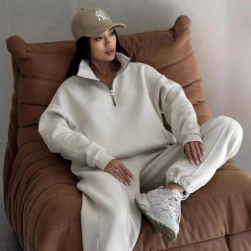 Ainara – Half-Zip Lounge Set for Women