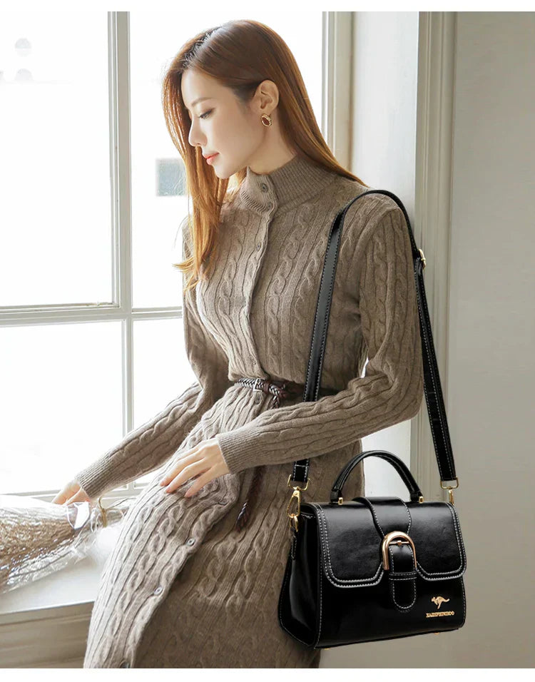 Arina – Elegant Brown Mini Shoulder Bag with Timeless Closure