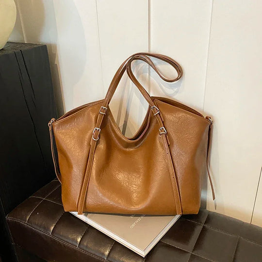 Augusta – Roomy Daily Tote with Leather Finish