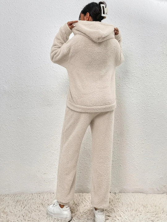 Lilianna– Fuzzy Hooded Loungewear Set for Women