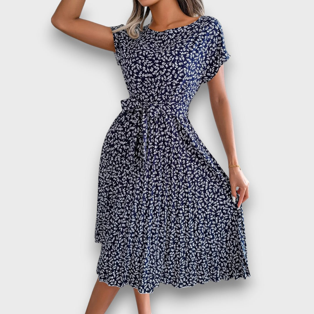 Florienne – Pleated Dress with Playful Charm