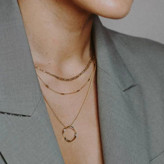 Eleanor – Layered Gold Circle Pendant Necklace for Women