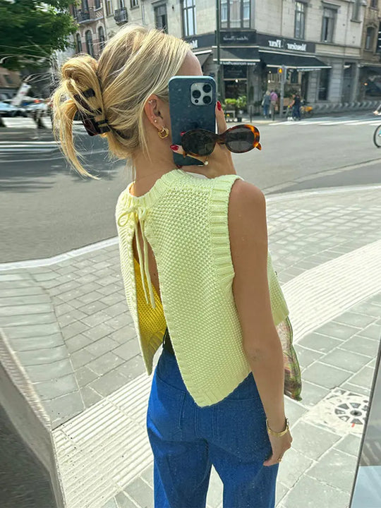 Dorothy – Sleeveless Tailored Vest for Women