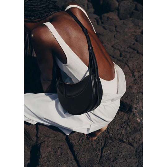Sienna – Modern Crescent Leather Shoulder Bag for Women